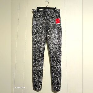 NWT Spanx Faux Snakeprint Leggings, Size L